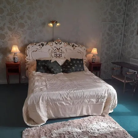 Chateau Nocleg ze śniadaniem