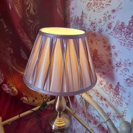 Bed and breakfast Chateau 3*