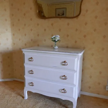 Chateau Bed & Breakfast