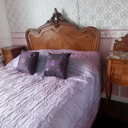 Chateau Bed & Breakfast Ardilleux