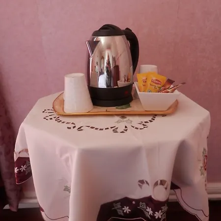 Chateau Bed & Breakfast 3*