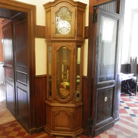 Chateau Bed & Breakfast 3*