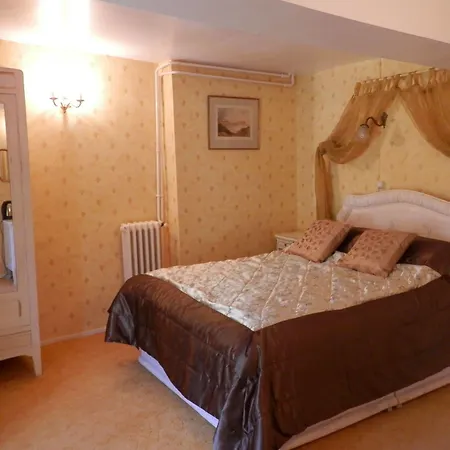 Chateau 3*