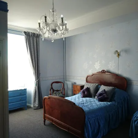 Nocleg ze śniadaniem Chateau 3*