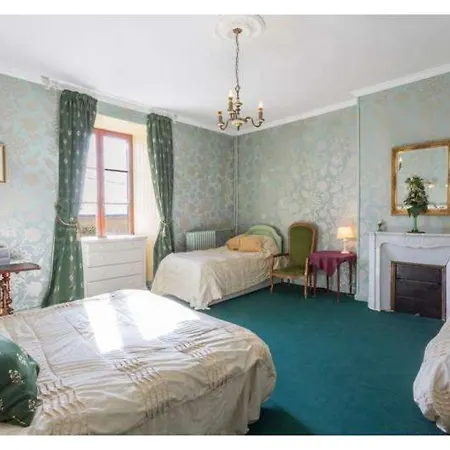 Chateau 3*